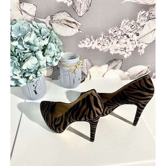 Jessica Simpson Parisah Zebra Print Brown/Black Platform Pump - Picture 9 of 13
